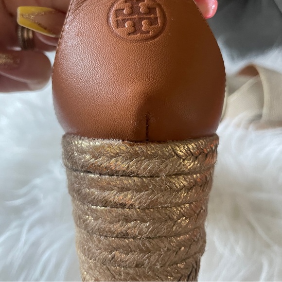 Tory Burch crisscross wedge is a graphic take on a classic. - Picture 2 of 6